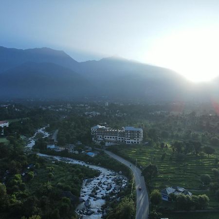 D'Polo Club & Spa Resort ดารัมซาลา ภายนอก รูปภาพ